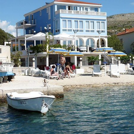 Villa Mediterana Seget Vranjica Eksteriør billede