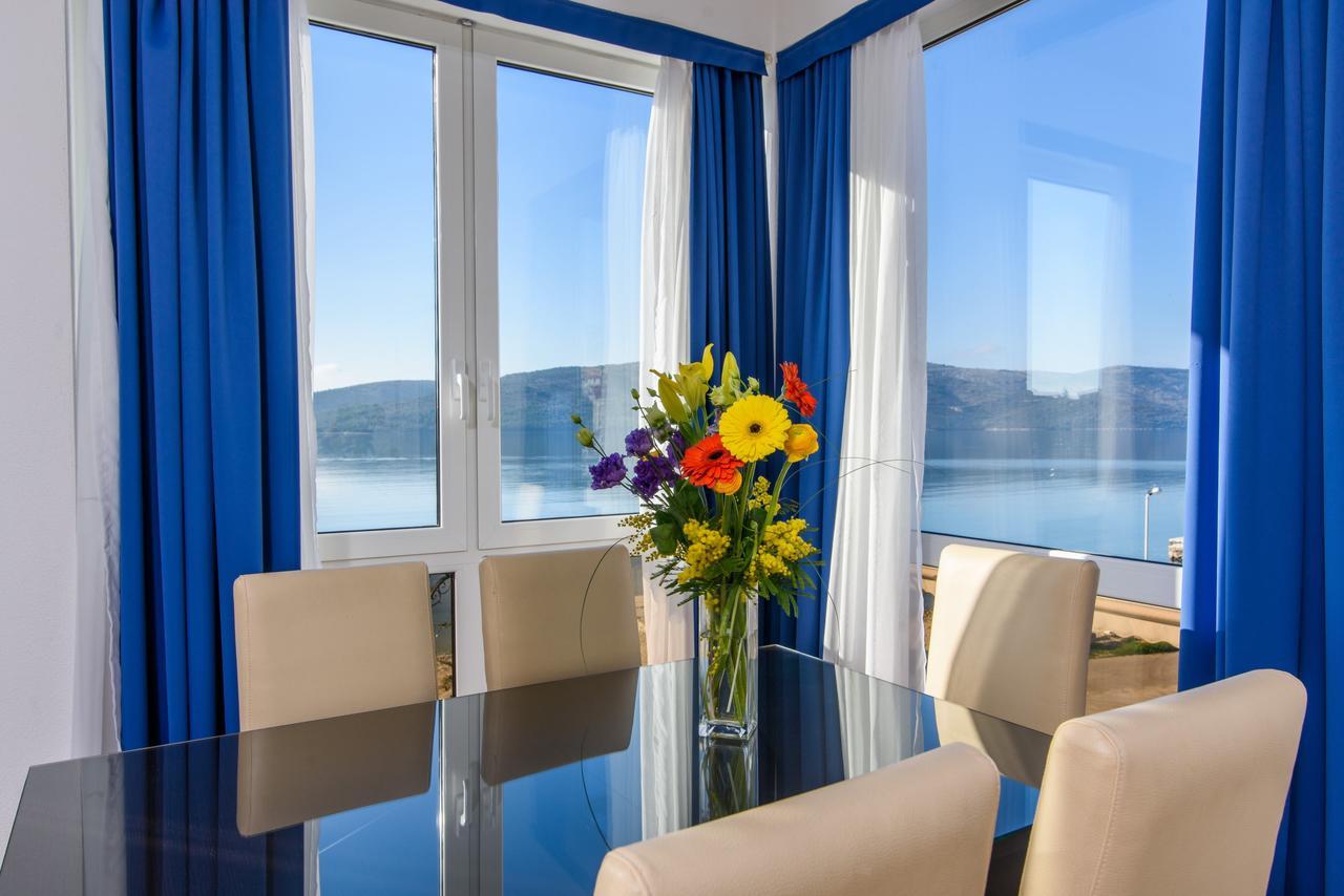 Villa Mediterana Seget Vranjica Eksteriør billede