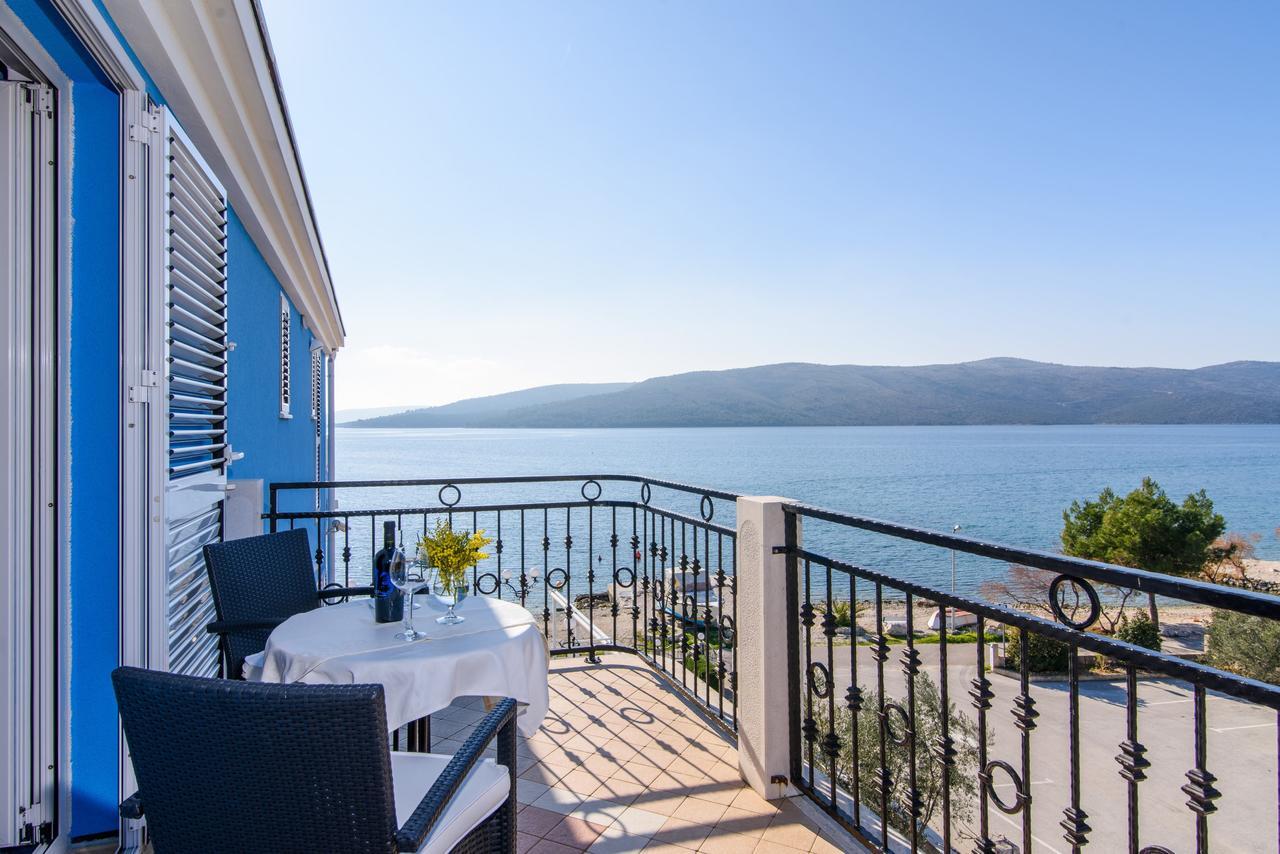Villa Mediterana Seget Vranjica Eksteriør billede