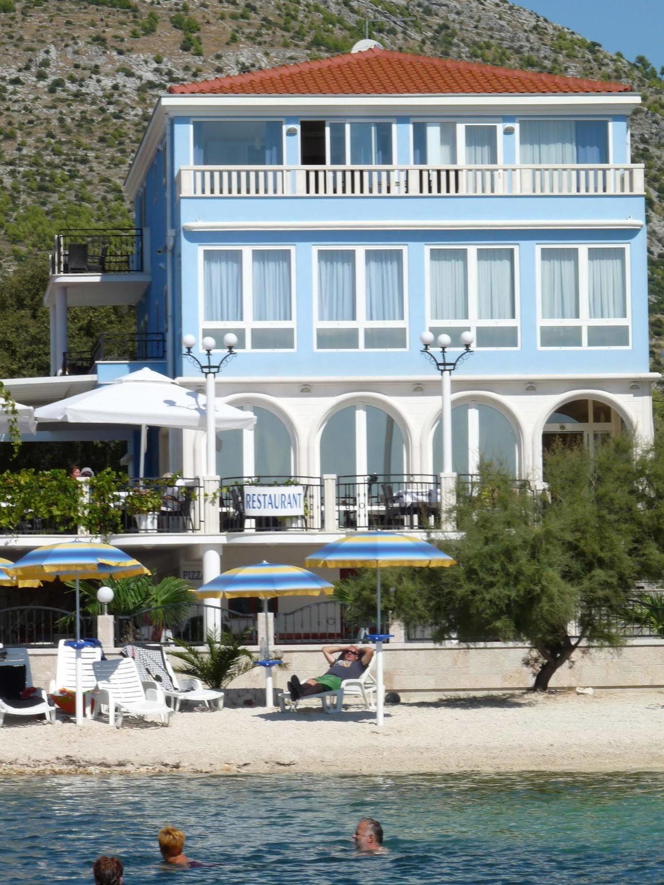 Villa Mediterana Seget Vranjica Eksteriør billede